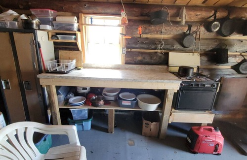 Buckinghorse River Cabin | Beattie Lake Cabin.