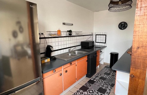 Saint-Charles du Port Apartment | Beau 2 pièces Quartier Brindeau à 10 min à pied des Docks et 20 min de la Gare - Les Appartements Océane