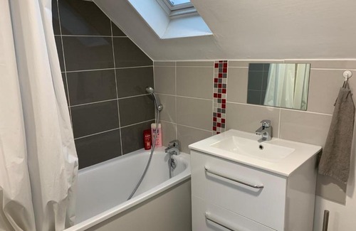 Courlancy Apartment | Beau deux pièces proximité centre cathédrale Reims