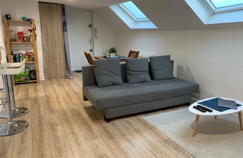 Courlancy Apartment | Beau deux pièces proximité centre cathédrale Reims