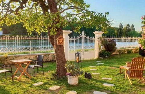 Nogent-sur-Seine Hotel | Beau Rivage