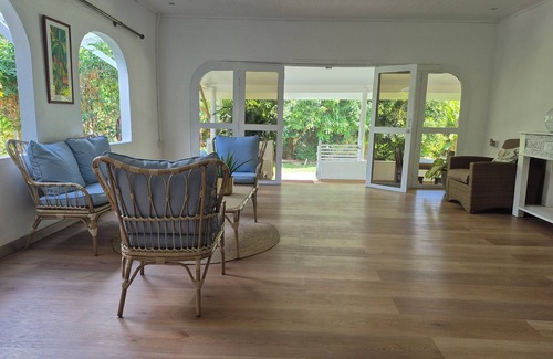 Mare Anglaise House | Beau Vallon Bungalows