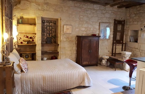 Saumur House | Beaulieu La Source
