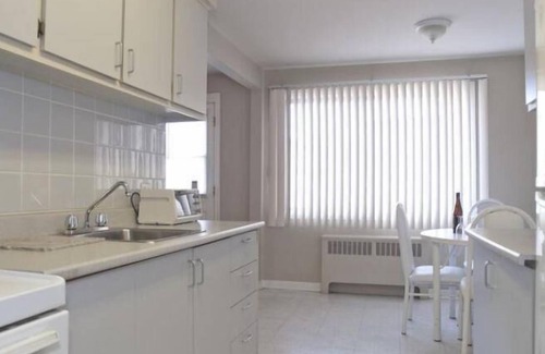 Dorval Apartment | Beausejour Hôtel Appartements