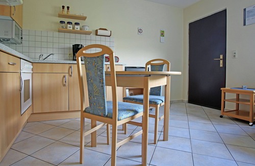 Heringhausen Apartment | Beautiful Apartment in Diemelsee-Heringhausen with Garden