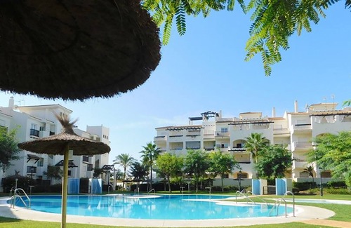 San Luis de Sabinillas Apartment | Beautiful family apartment on pool complex and only a short walk from the nearest beach