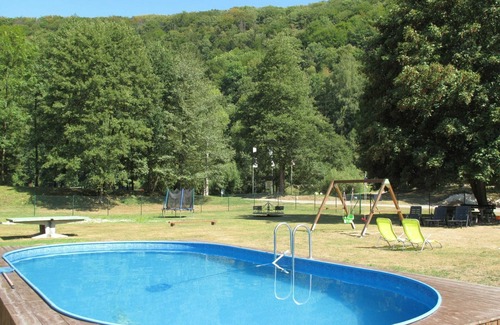 Ceska Metuje House | Beautiful private villa for 4 people with pool, WIFI, TV, patio, panoramic view and parking
