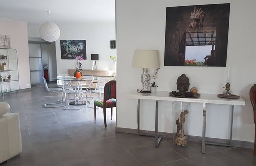 Saint-Jean-de-Cuculles Villa | BEAUTIFUL VILLA 200 M2 BETWEEN SEA AND RIVERS FOR 8 PEOPLE