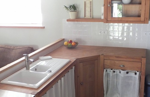 Saint-Saud-Lacoussiere Cottage | Beautiful cottage in Picturesque Rural Location close to local amenities