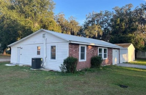 Zephyrhills West Apartment | Beautiful 1/1 Studio in Zephyrhills