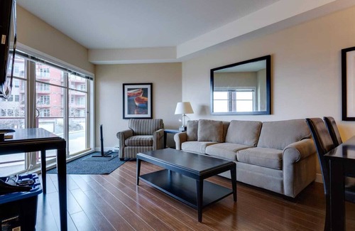 Central Okanagan Condo | Beautiful 1B/1B Condo in an Amenity Rich Resort