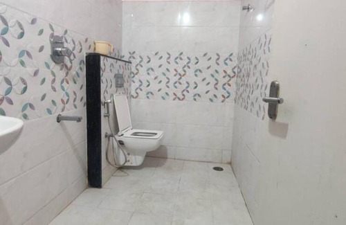 Agara Apartment | Beautiful 1BHK Share Living Area