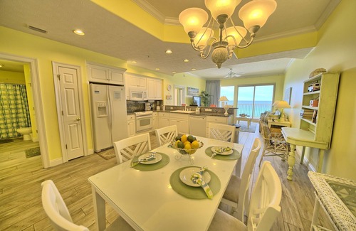 Lower Grand Lagoon Condo | BEAUTIFUL 2 BD [DBL KING]/2 BA BEACH FRONT CONDO! FREE BEACH SERVICE, WIFI!