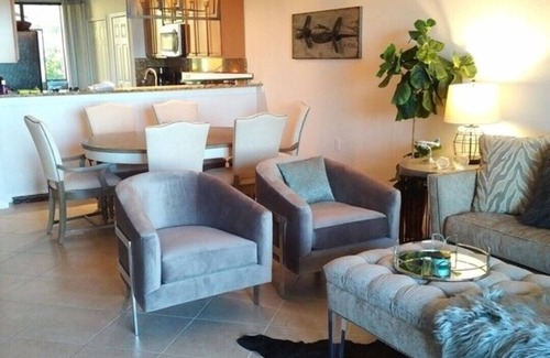 Bradenton Condo | Beautiful 2 Bdrm + Den Veranda avail incl unlimited golf/tennis