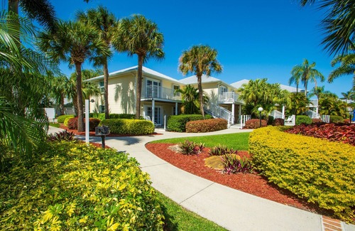 Sebastian Condo | Beautiful 2 bedroom-1 bath on the River available 12/8/2023-12/15/2023