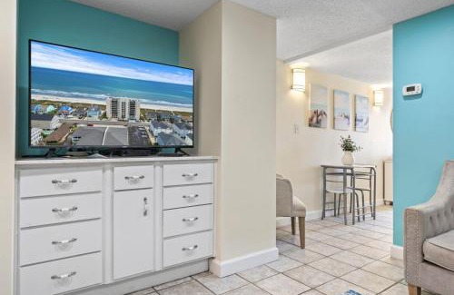 North Myrtle Beach House | Beautiful 2 Bedroom Apartment in Cherry Grove with Stunning Views Buena Vista 402
