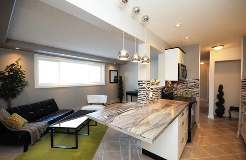 Jasper Place Condo | Beautiful 2 Bedroom Flex Term Rental