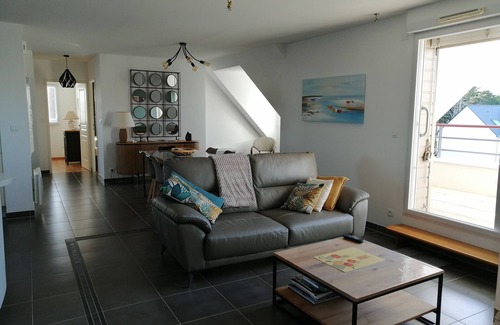 Le Croisic Apartment | Beautiful 2-Bedroom Apt with Terrace and Parking in Le Croisic