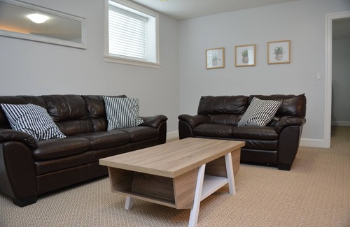 East Clayton North House | Beautiful 2 bedroom place in Surrey