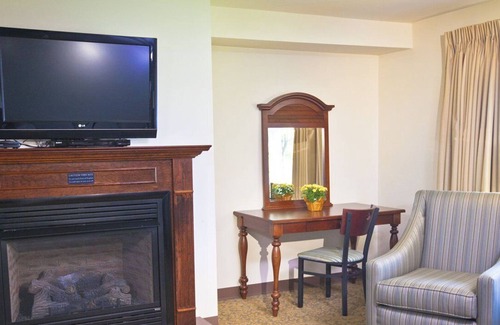 Ocean Drive Apartment | Beautiful 2 bedroom unit at resort, sleeps 6