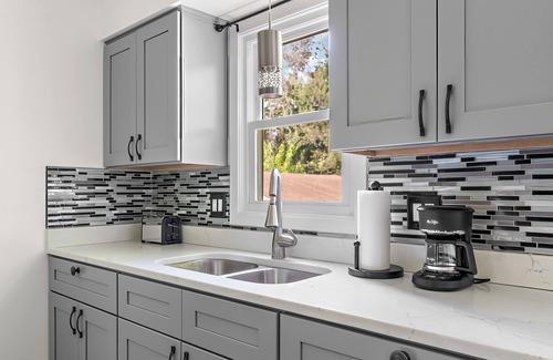 Highwood House | Beautiful 2 bedroom duplex near Downtown Saint Paul