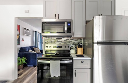 Highwood House | Beautiful 2 bedroom duplex near Downtown Saint Paul