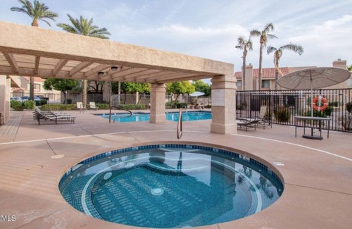 Scottsdale Ranch Condo | Beautiful 2 Bedroom Condo with Mountain Views!