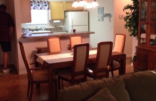 Duval House | Beautiful 2 BR wGas Golf Cart in Duval. All 10 star reviews!