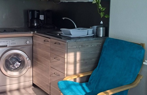 Balaruc-les-Bains Apartment | Beautiful 2* studio with BALCONY and PRIVATE PARKING SPACE near THERMAL BATHS