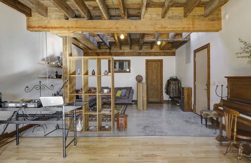 La Petite-Patrie Condo | Beautiful 2-Story Loft, Monthly rental, Montreal