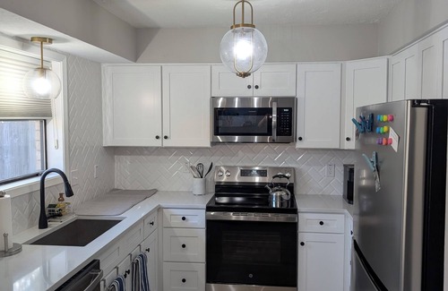 Westwood Estates House | Beautiful 3/2 Home, quiet location, close proximity to Texas A&M University