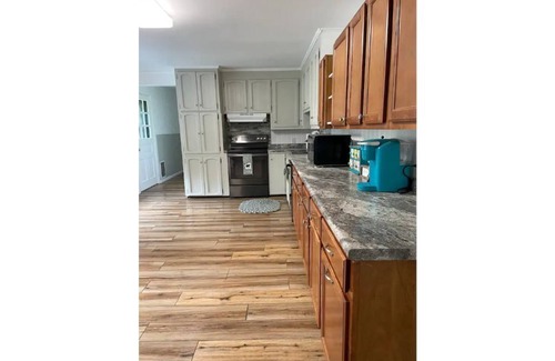 Casco House | Beautiful 3 bed 2 bath ranch home