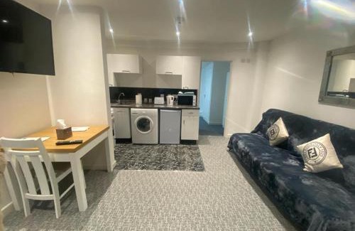Merthyr Tydfil Apartment | Beautiful 3-Bed apartment in Merthyr Tydfil