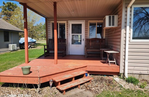 Underwood Cabin | Beautiful 3 bedroom cabin east lost laken Great for kayaking, tubing , canoeing.