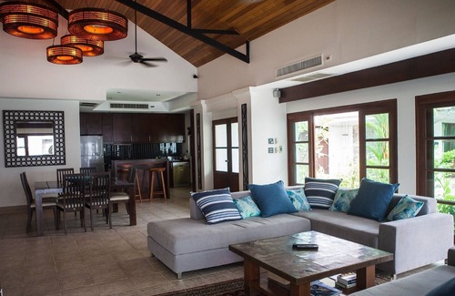 Kathu Villa | Beautiful 3 bedroom courtyard villa with a private swimming pool.