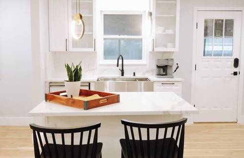 Lander House | Beautiful 3-bedroom house by Sinks Canyon