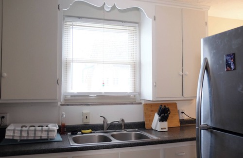 Old North Columbus House | Beautiful 3-bedroom space with lofted views near OSU Campus & old Crew Stadium!