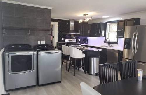 Davenport House | Beautiful 3 bedroom uniquely designed home for small to large families! Pets ok!