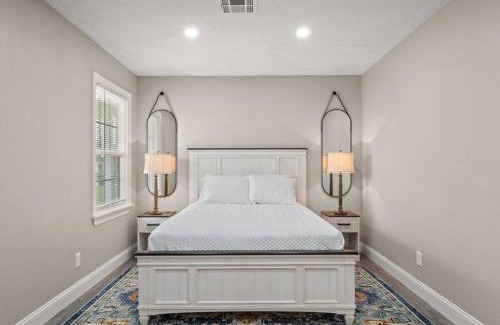 Lake Charles House | Beautiful 3 Bedroom Home
