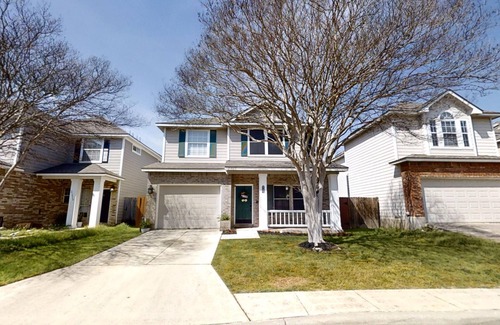 Far North Central House | Beautiful 3-bedroom house in a gated community in San Antonio, fully furnished!
