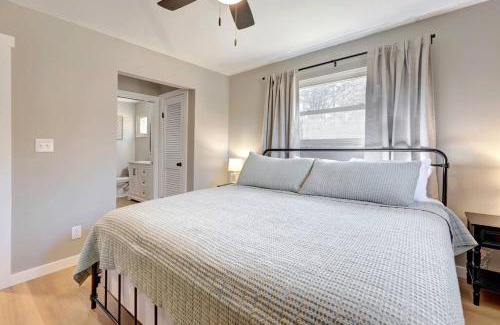 Bloomington House | Beautiful 3 BR/2 Bath Very Close to IU & Downtown
