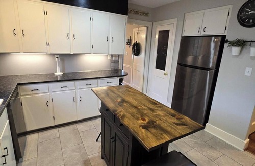 Frederick House | Beautiful 3 BR home within walking distance to historic downtown Frederick