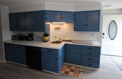 Elizabethtown House | Beautiful 3b, 1 &half bath. Townhome 9 miles to Hershey and 20 min to Lancaster