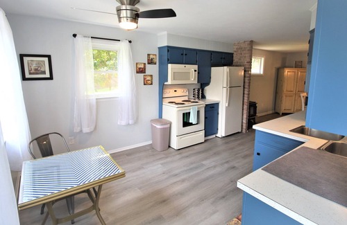 Elizabethtown House | Beautiful 3b, 1 &half bath. Townhome 9 miles to Hershey and 20 min to Lancaster