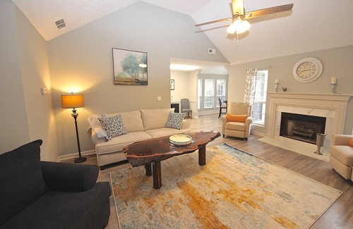 Peachtree City House | Beautiful 3BR + 2BA in central PTC