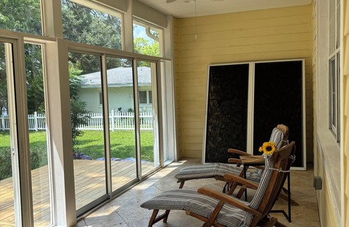 Inverness House | Beautiful 4/2, 3000sf home on magnificent 430 A freshwater lake, family friendly