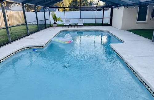 Greater Northdale House | Beautiful 4-Bedroom Villa With Private Pool