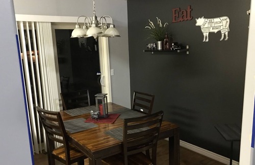 Ogden House | Beautiful 4 bed, 2bath home recommended for families, couples or singles.