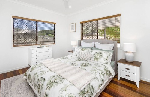 Wulguru Apartment | Beautiful 4 bedroom Home located in Georgina Street