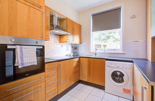East Walworth House | Beautiful 4 Bedroom House in London
